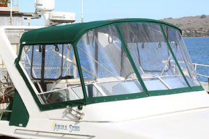 powerboat enclosure front window