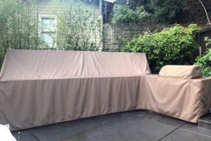 full outdoor kitchen cover