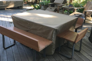 Heavy duty outdoor table cover