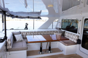 powerboat wrap around dining boat seating