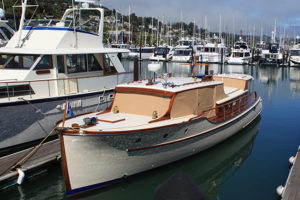 Window covers whole boat tan