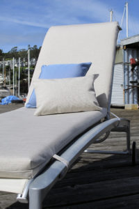 Chaise lounge cushion hinged