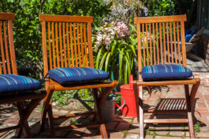 Custom striped seat cushions with ties