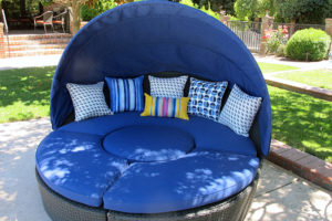 Beautiful blue round cushion set with awning and pillows