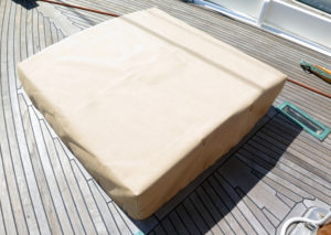 Boat seat cover