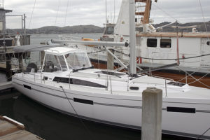 outside view of Hardtop Dodger sailboat